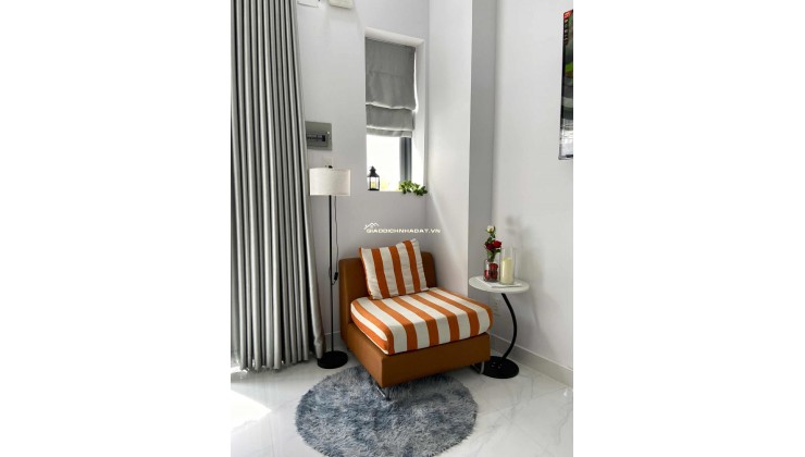 Bán nhà sát căn mặt tiền đường Tỉnh Lộ 10, DT 63m2, xây mới 1 trệt, 1 lầu